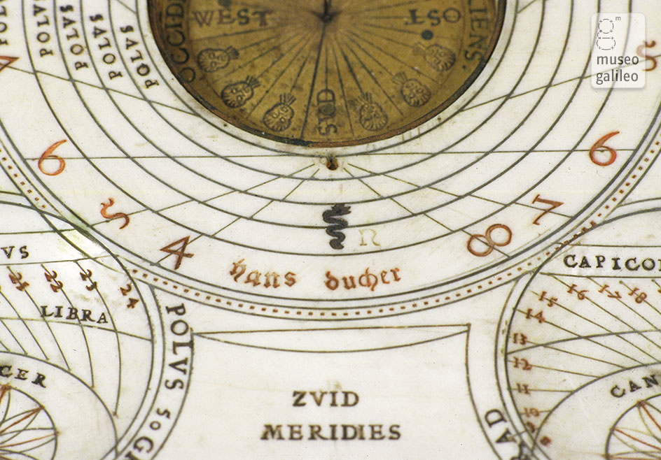 Orologio solare dittico (Inv. 2471)